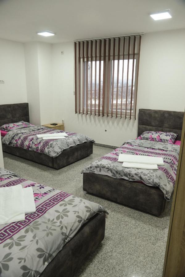 Binta Hostel Vranje Ngoại thất bức ảnh