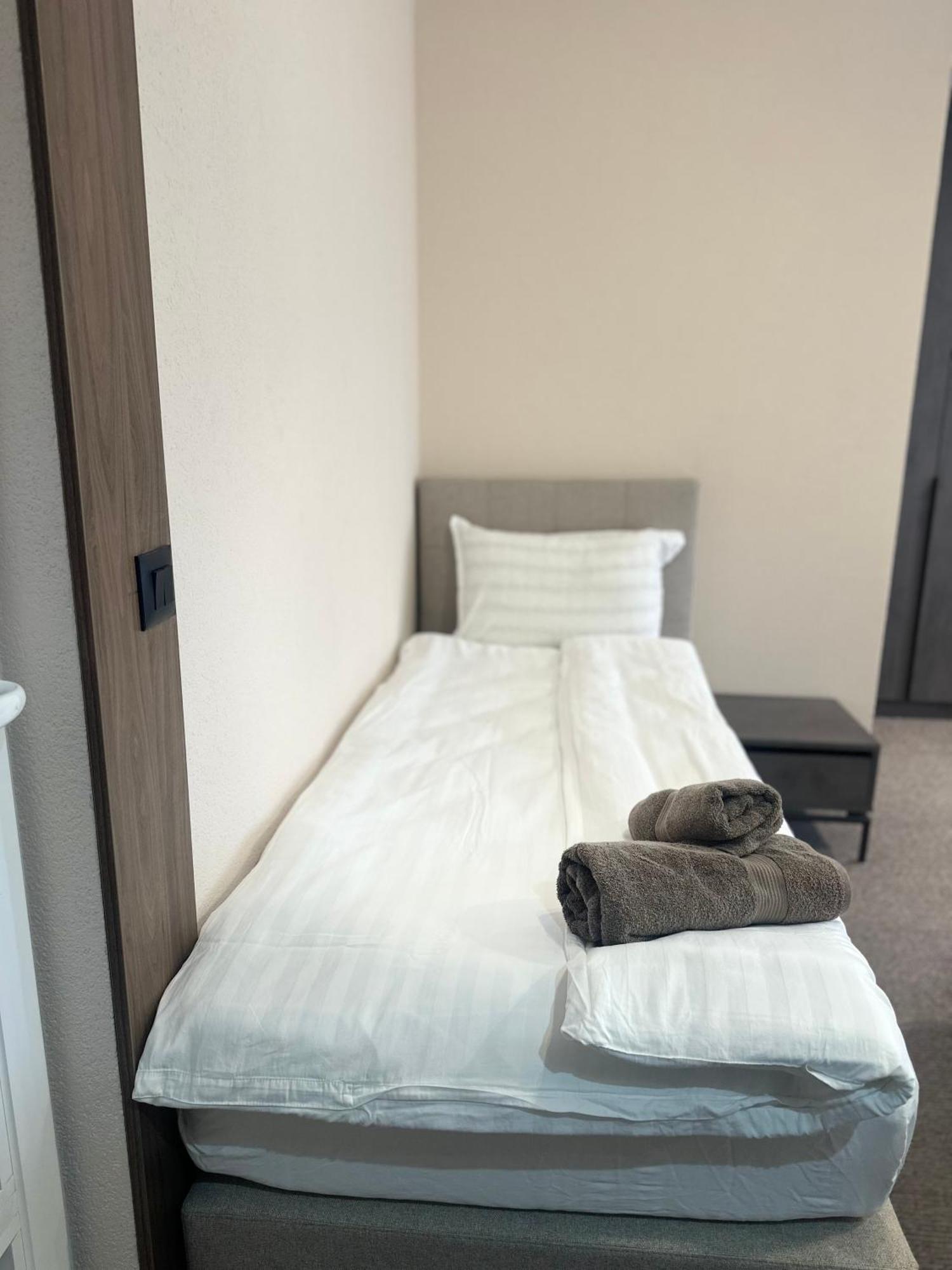 Binta Hostel Vranje Ngoại thất bức ảnh