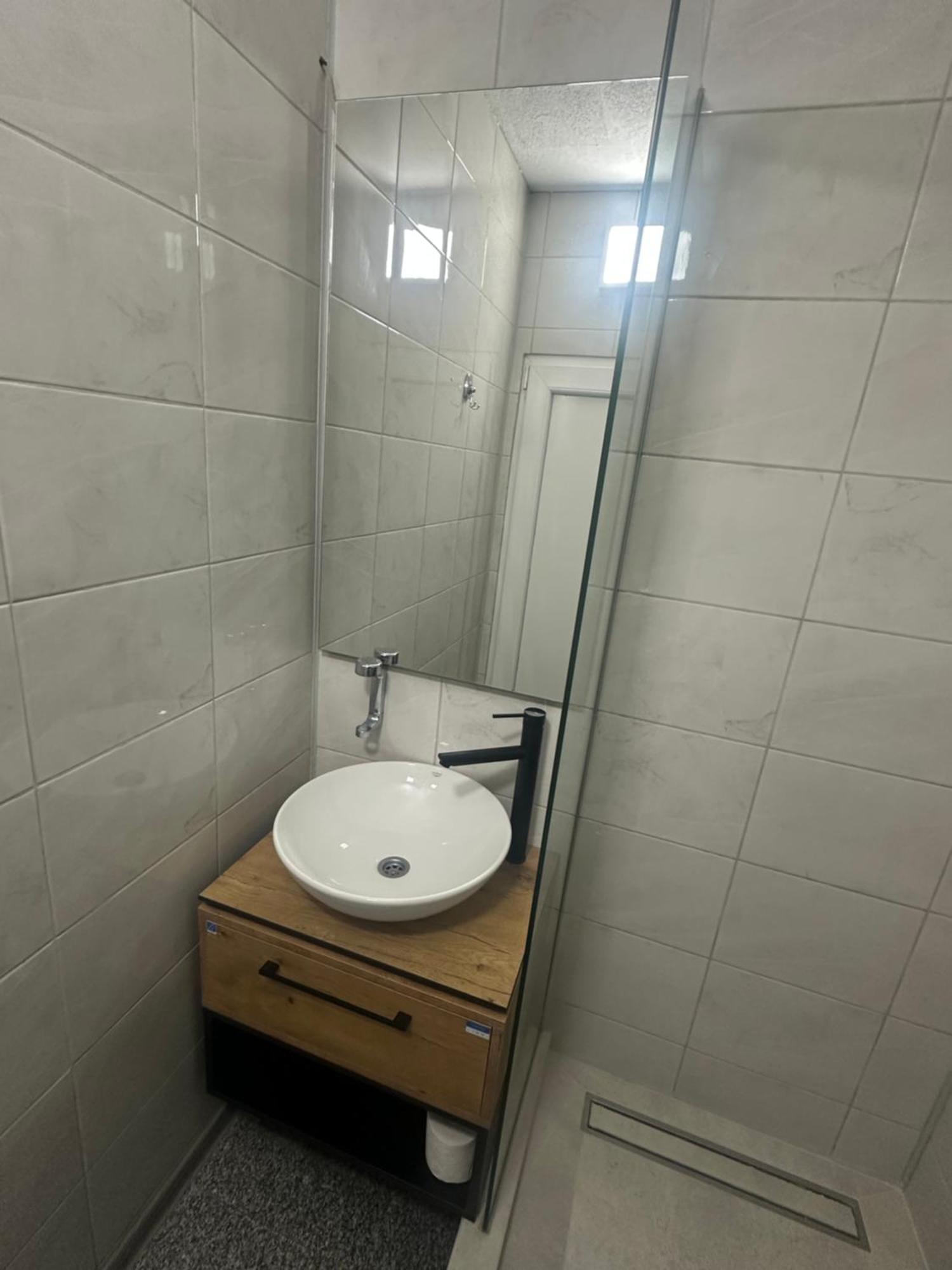 Binta Hostel Vranje Ngoại thất bức ảnh