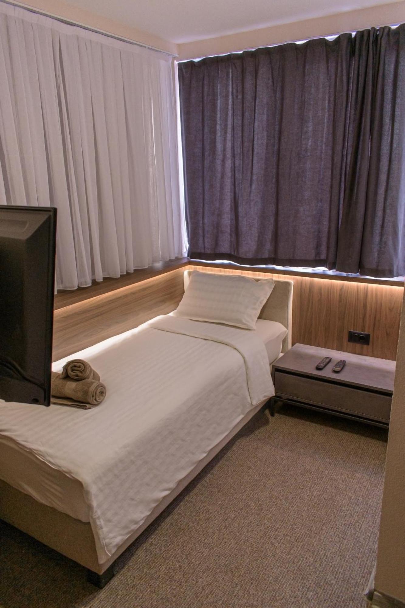 Binta Hostel Vranje Ngoại thất bức ảnh